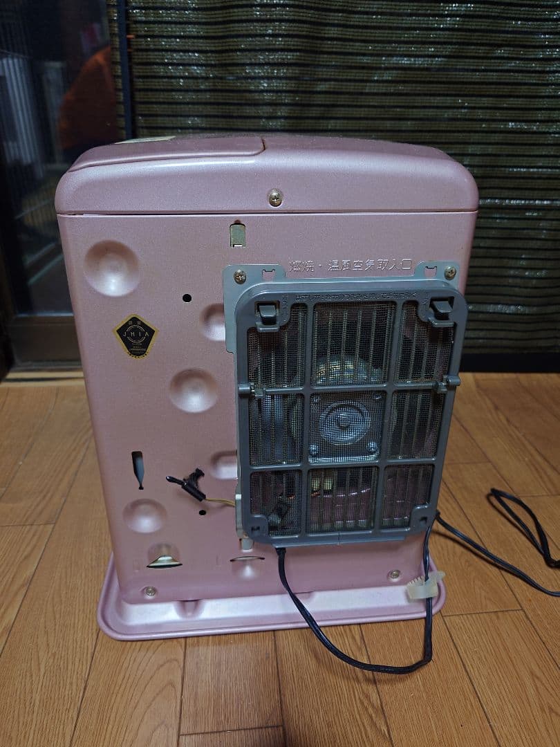絶版ダイニチ製石油ファンヒーター シャインローズ。