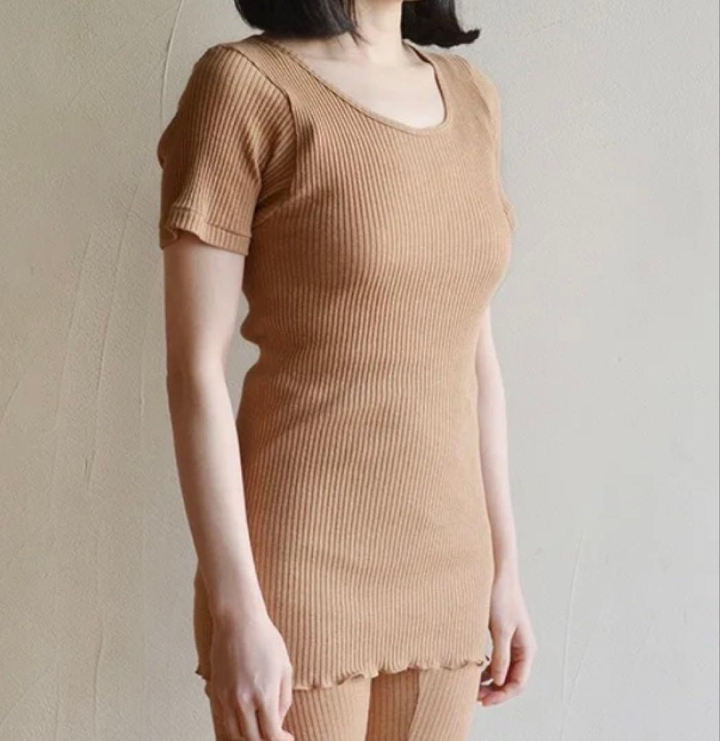 Lily　コットンリブクルーネック4枚　リブ半袖シャツ4枚　おまとめ