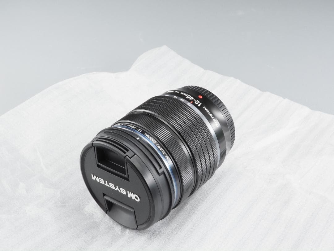 新品 OM SYSTEM ED 12-45mm F4.0 PRO