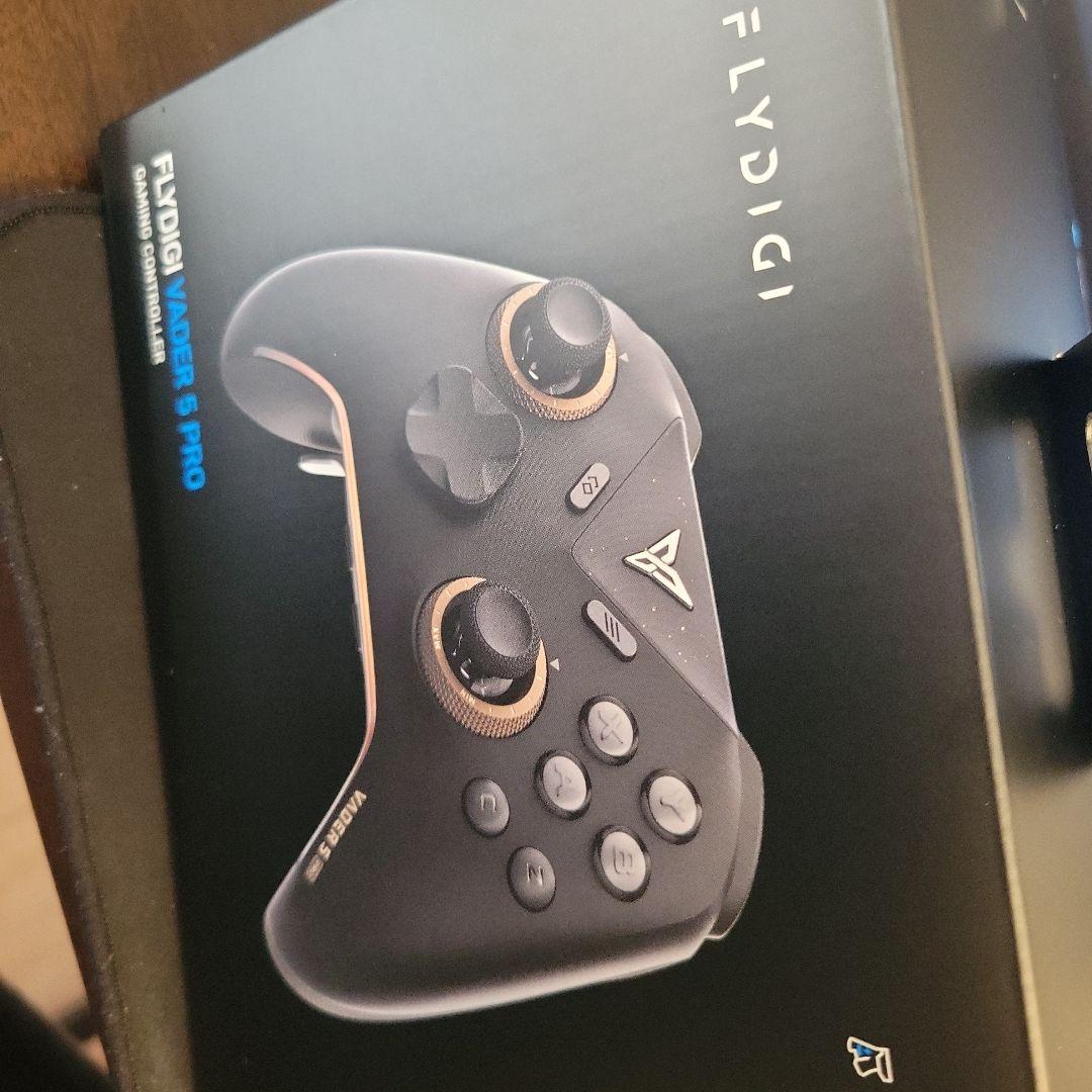 Flydigi VADER 5 PRO ゲームコントローラー
