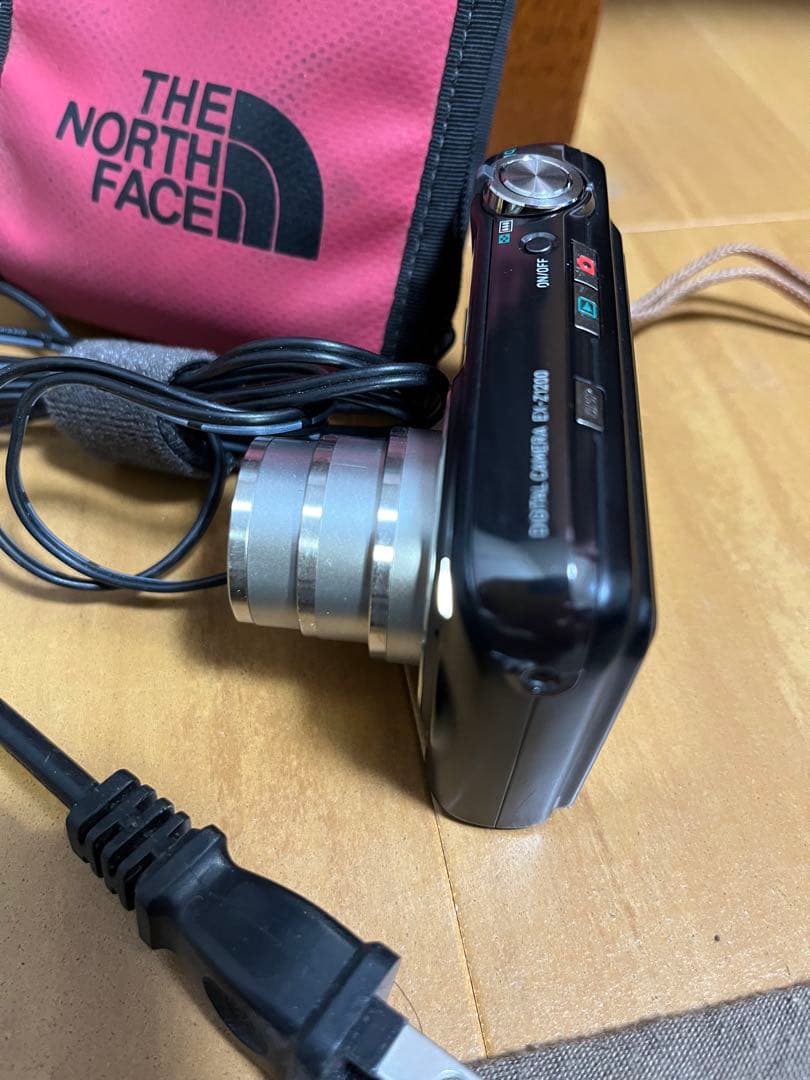 カシオ　デジタルカメラ　EX-Z1200