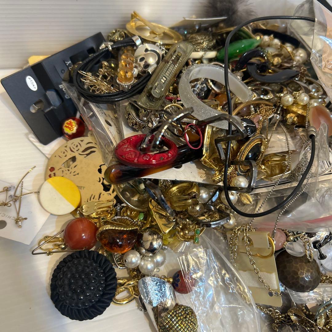 ジャンク　アクセサリー　おまとめ　3kg程度