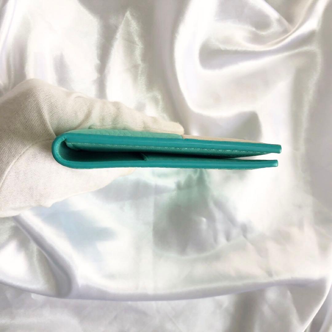 【美品】ティファニー　パスポートケース　パスケース　小物入れ　レザー