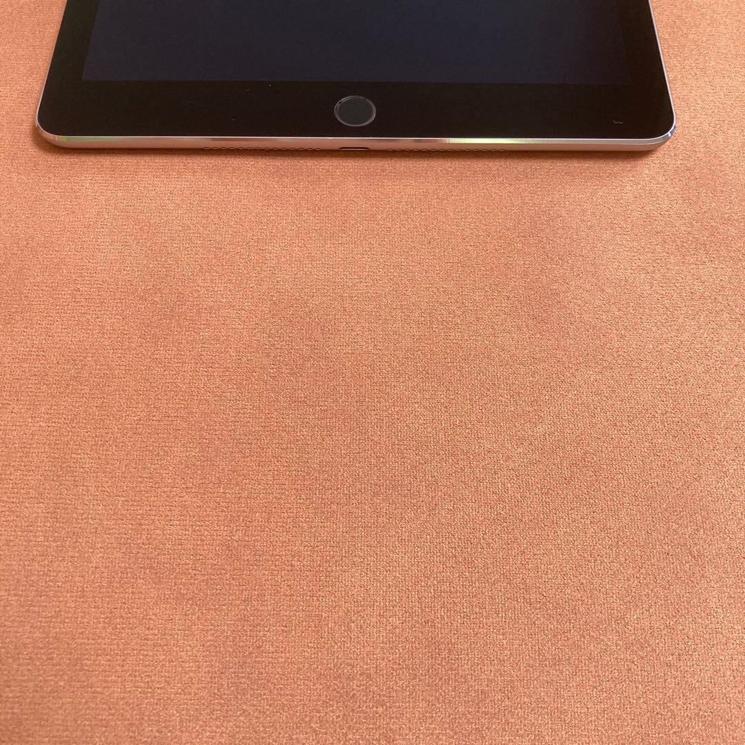 122【早い者勝ち】iPad Air2 第2世代 128GB WIFIモデル☆