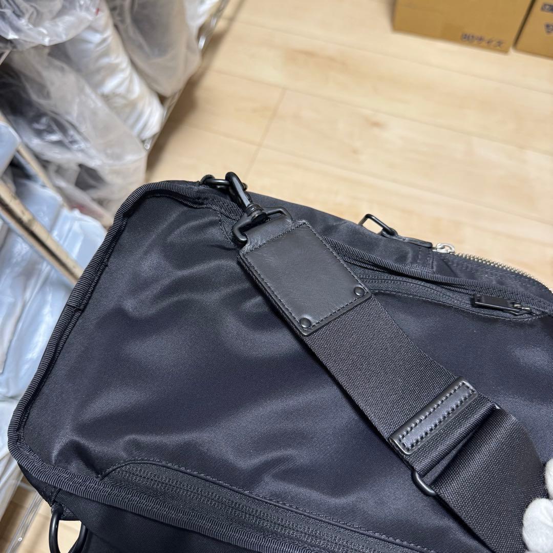 【美品】ポーター リフト PORTER LIFT ボディバッグ　ブラック　黒