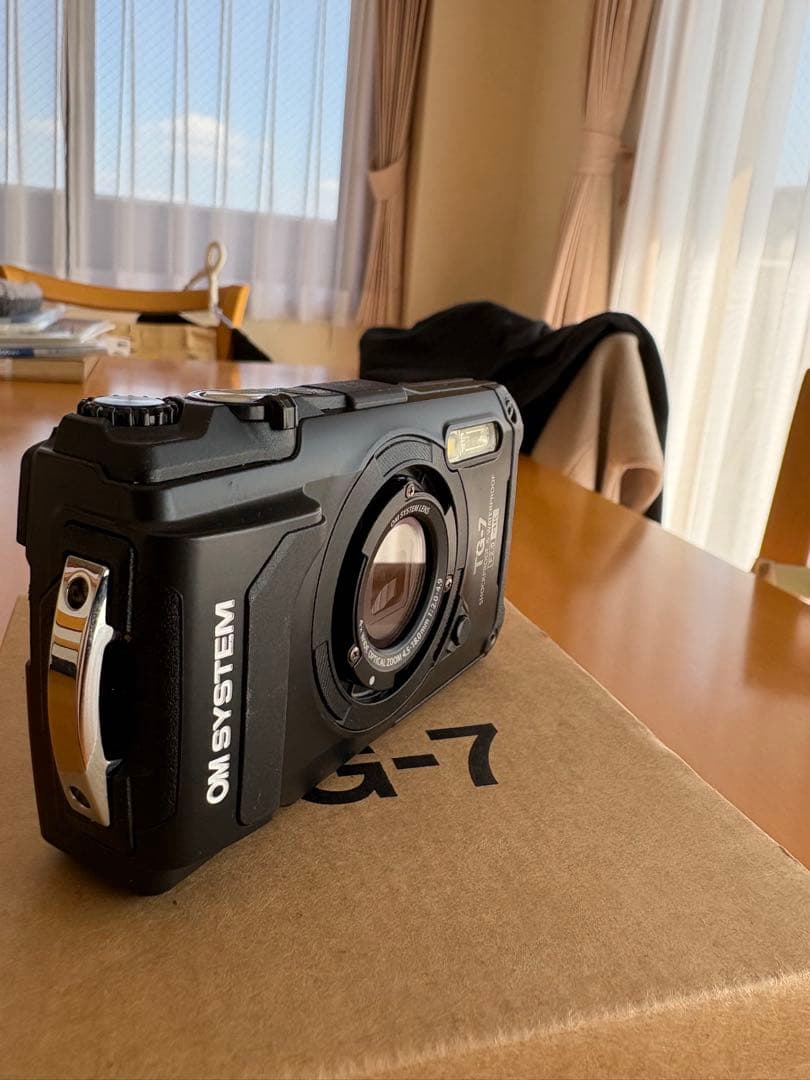 デジタルカメラ OM SYSTEM TG-7