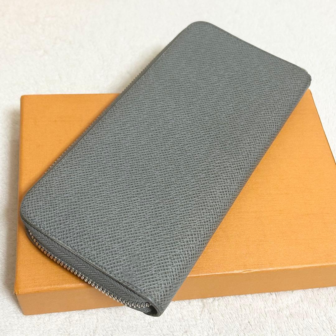 ルイヴィトン タイガ　ヴェルティカル　ジッピーウォレット　長財布