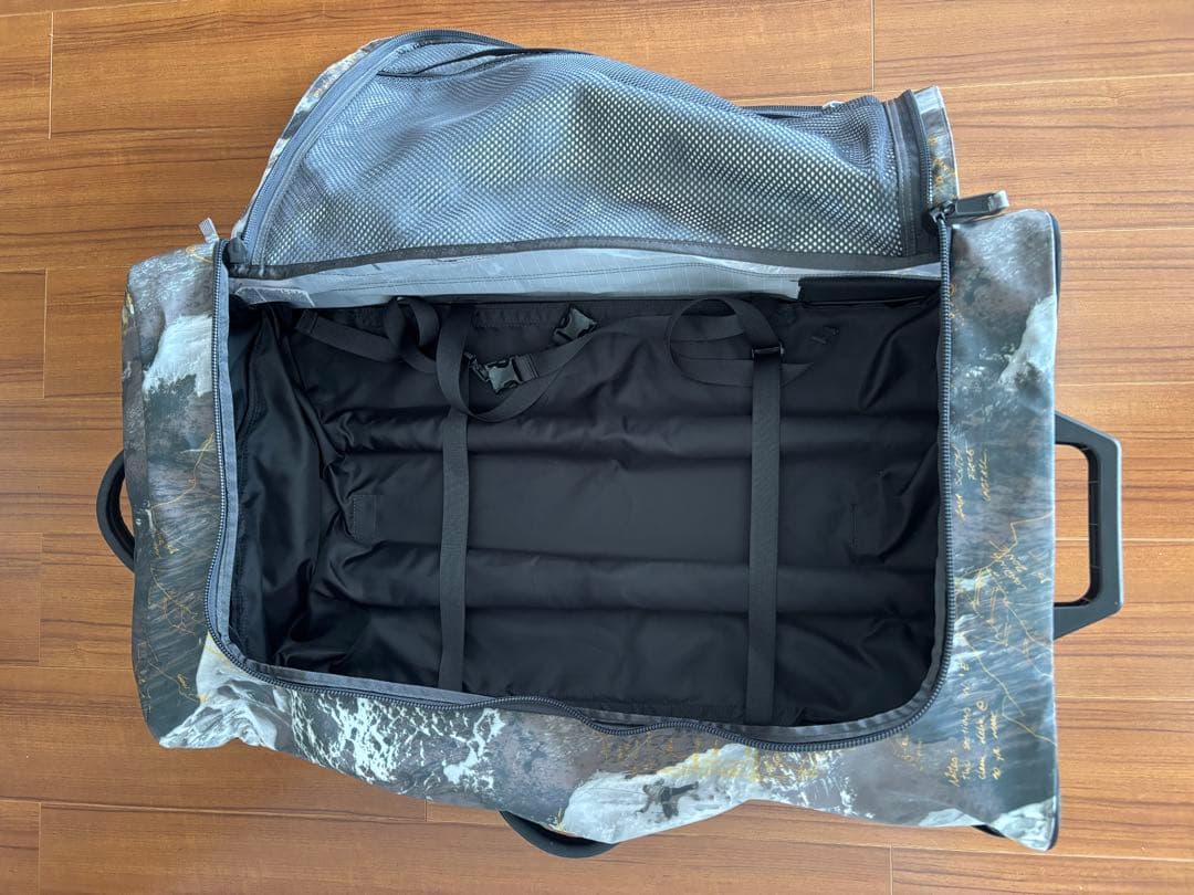 THE NORTH FACE BASE CAMP ローリングサンダーキャリー