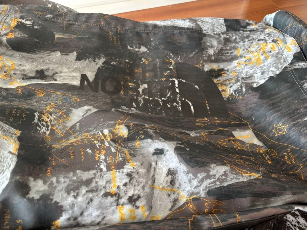 THE NORTH FACE BASE CAMP ローリングサンダーキャリー