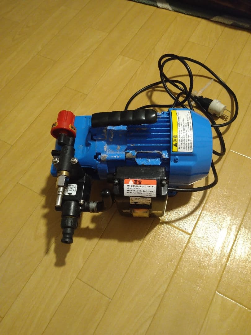 エアコン　高圧洗浄機本体