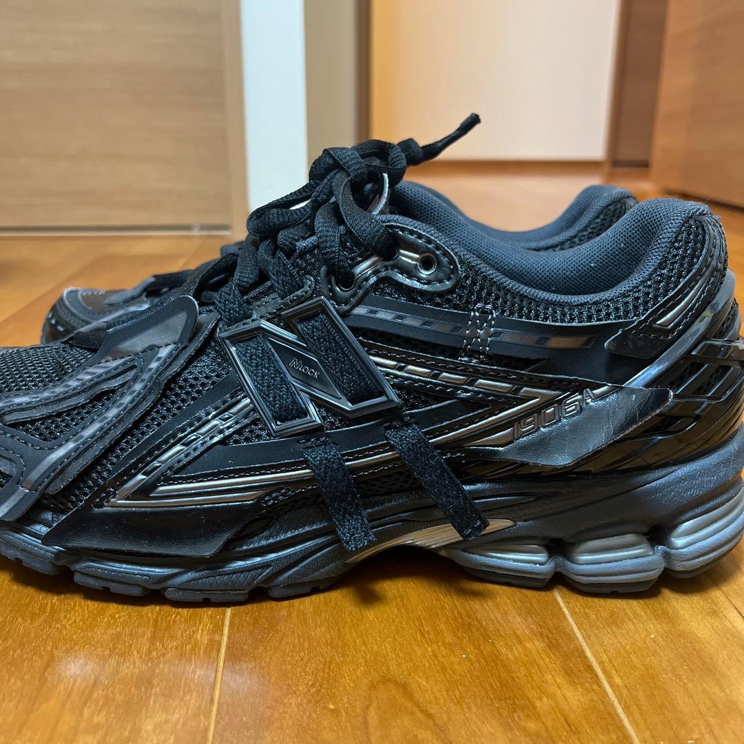 new balance NB 1906 ブラックスニーカー