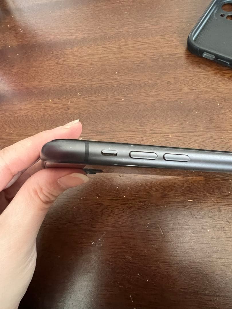 iphone11 128GB 香港版　デュアルSIM