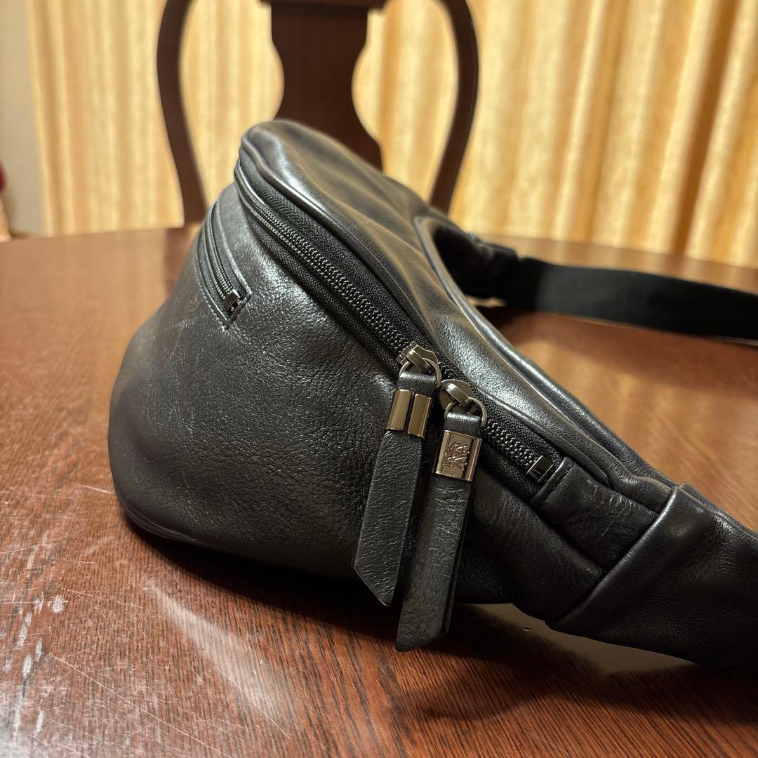 未使用級 ココマイスター ダーリントン MIKAZUKIバッグ 黒