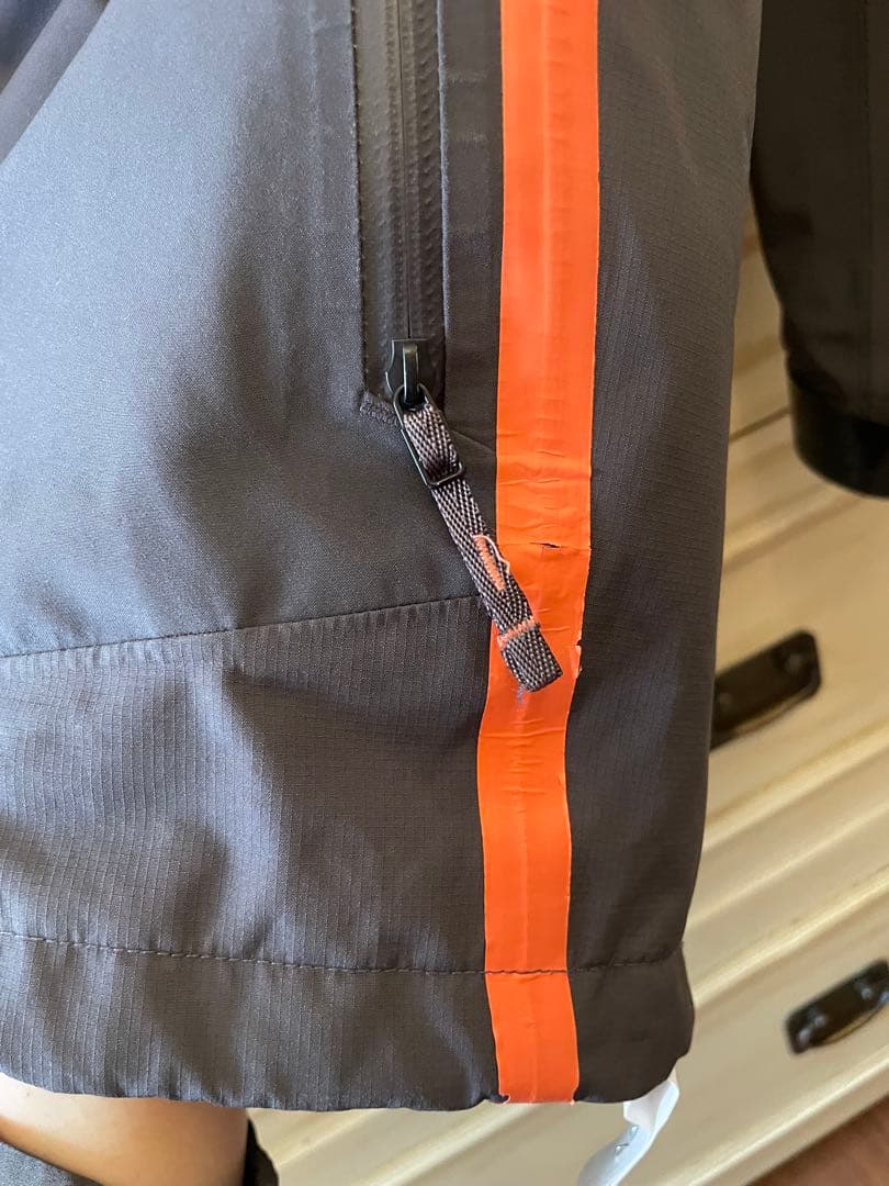 Burton GORE-TEXスノーボードウエア　クリーニング済　希少サイズXS