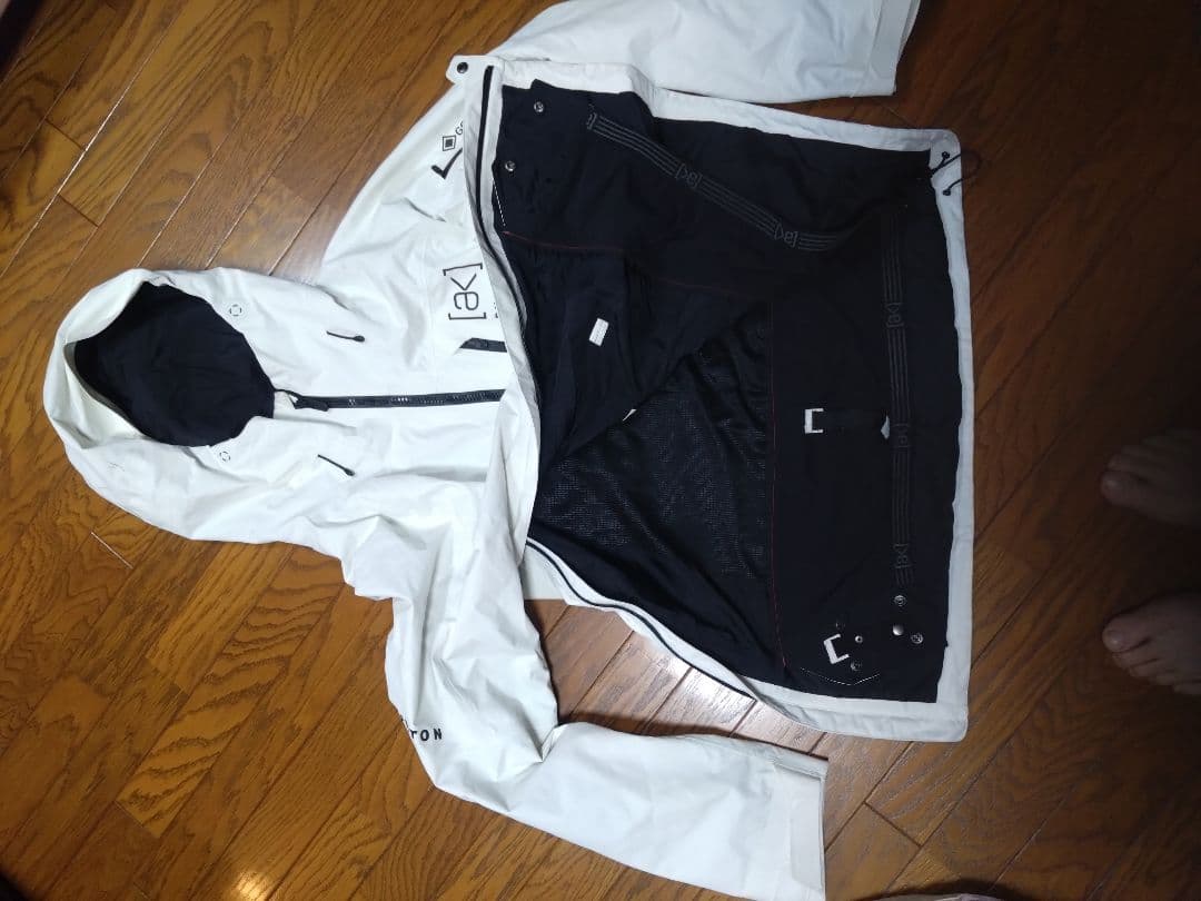 Burton [ak] 2L スノーボードジャケット