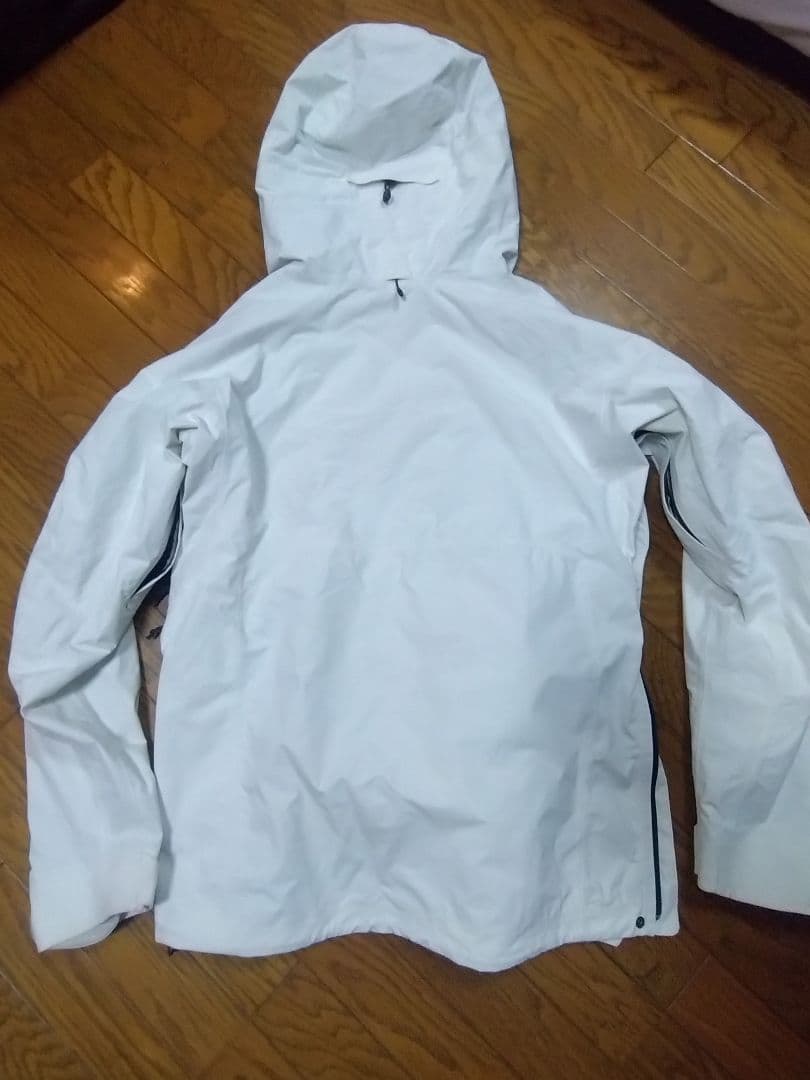 Burton [ak] 2L スノーボードジャケット