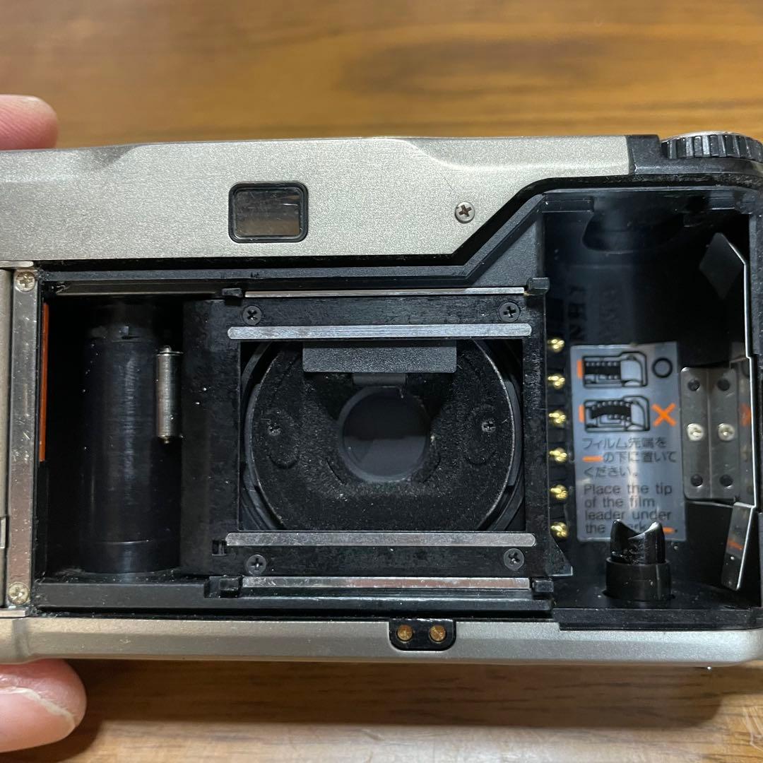 【ジャンク品】CONTAX T2 フィルムカメラ