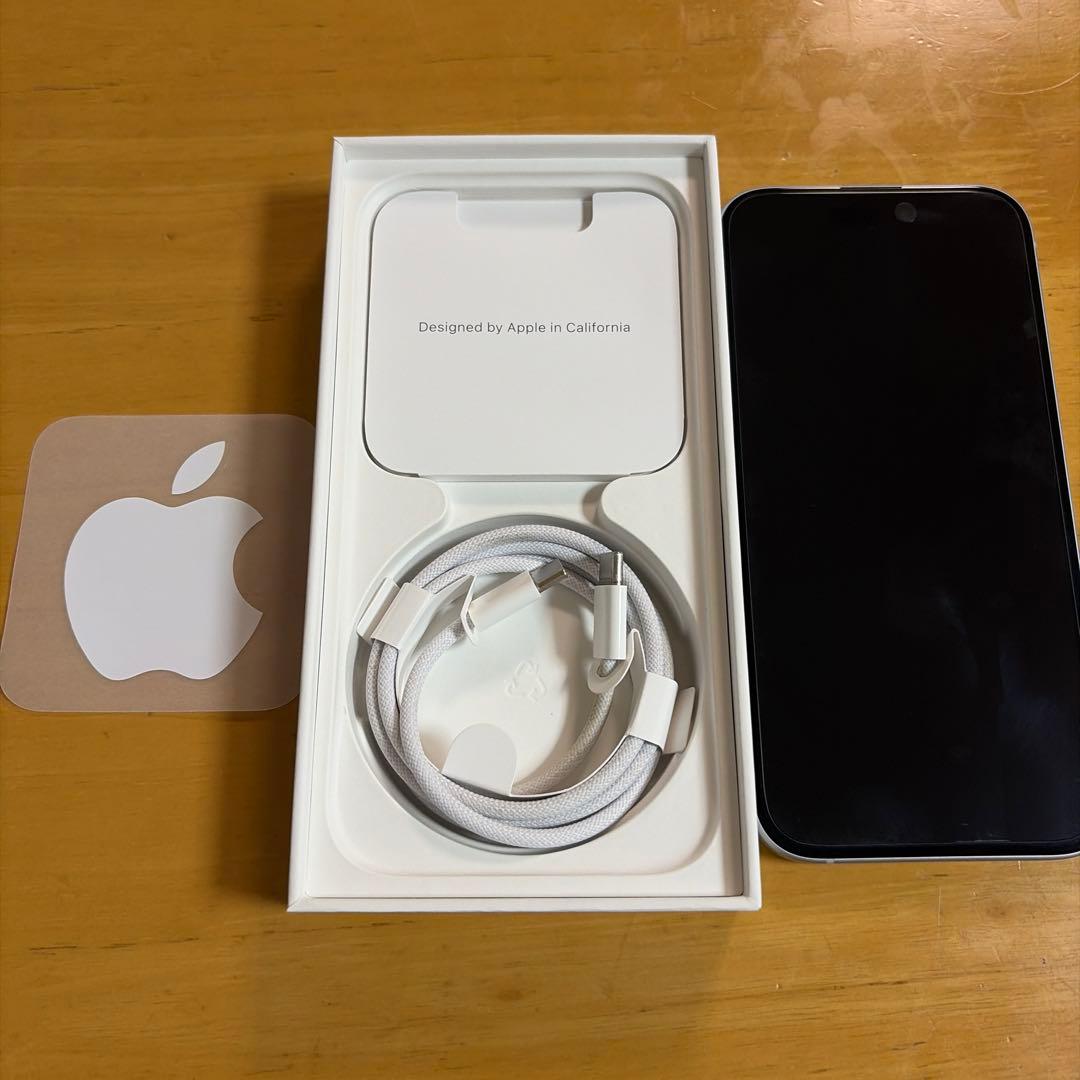 Apple iPhone 15 ブルー　本体　SIMフリー