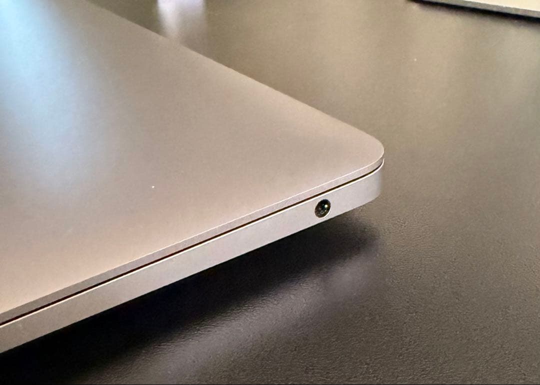 M1 MacBook Air_本体_スペースグレイ_メモリ16GB_SSD1TB