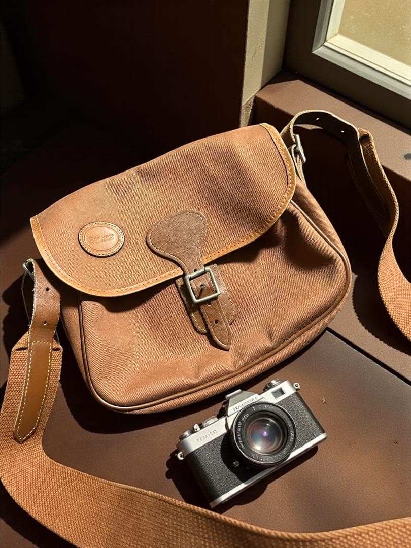 BARBOUR TARRAS FISHING BAG バブアーショルダーバック