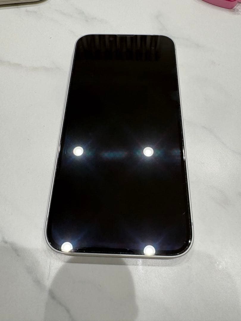 Apple iPhone16e ホワイト128GB