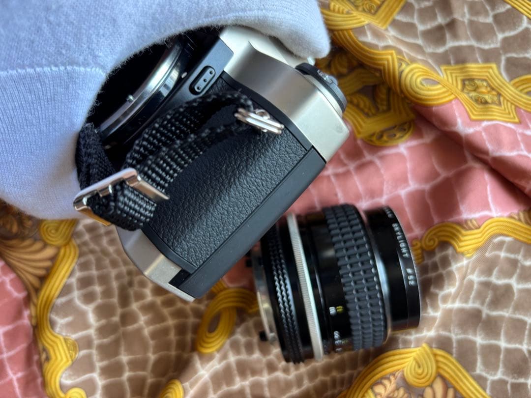 Nikon FM10カメラ Ai28mmレンズ付美品完動