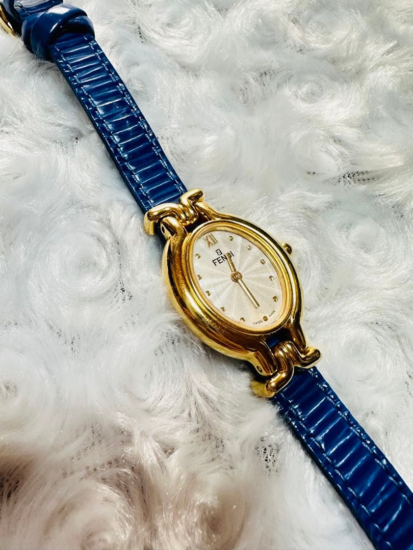 FENDI レザー　腕時計　カメレオン　レディース　青　レザーベルト　美品