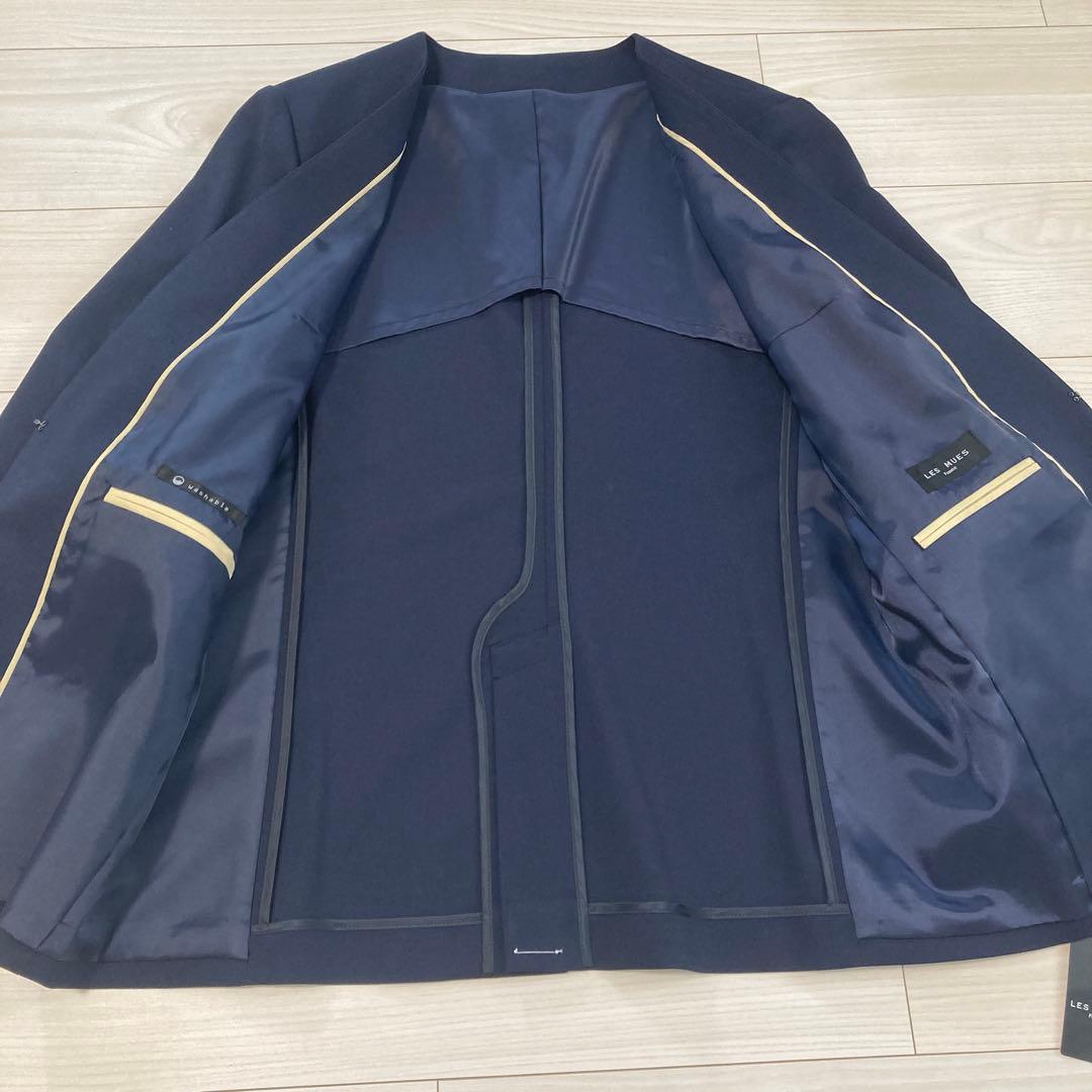 アオキ　AOKIレディース Oggiコラボ　パンツスーツ 11 紺 新品未使用