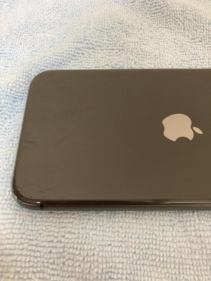 Apple iPhone 11 64GB ブラック docomo ジャンク品