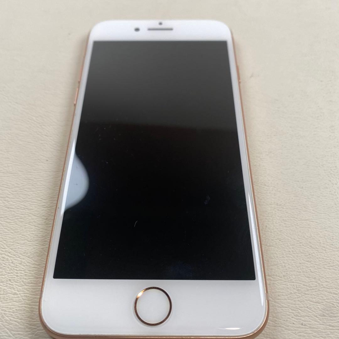 iPhone 8 SIMロックあり