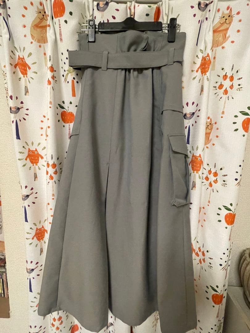 UNITED TOKYO スカート