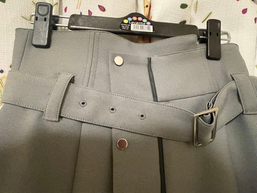 UNITED TOKYO スカート