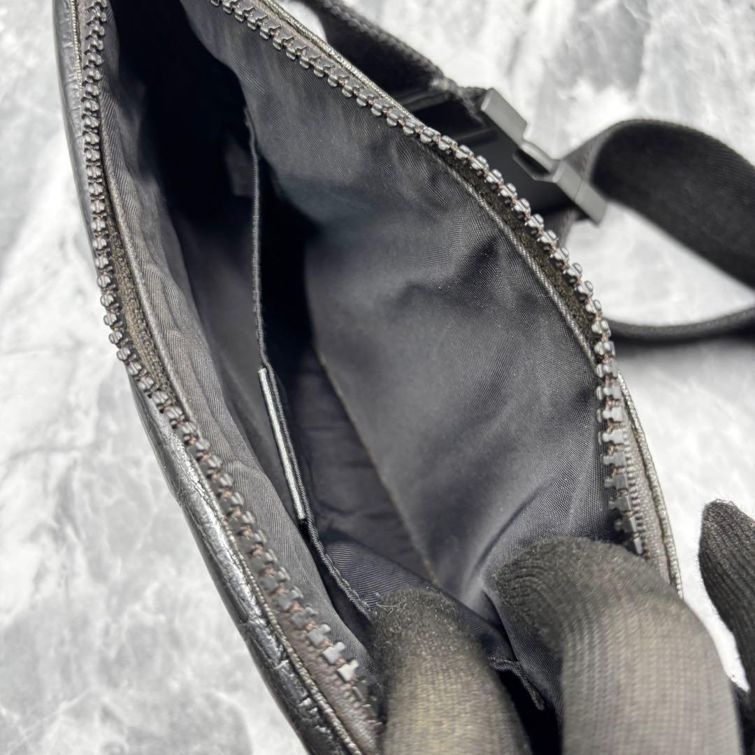 ✨美品✨GUCCI ウエストポーチ GG ボディバッグ レザー PVC 黒