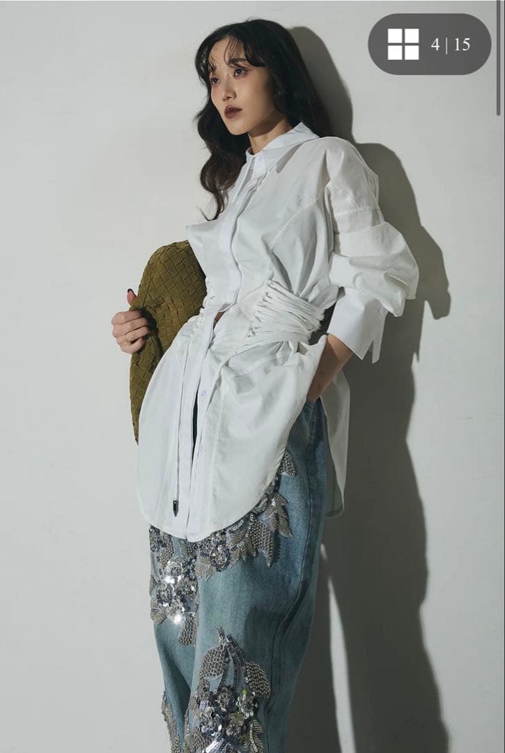 ANDREA&CO.　デニムビジュー刺繍パンツ 新品タグ付き