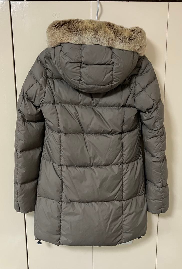 【値下中】DUVETICA　ARWEN　カーキ　ダウンジャケット　38