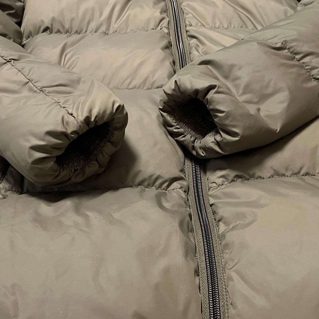 【値下中】DUVETICA　ARWEN　カーキ　ダウンジャケット　38