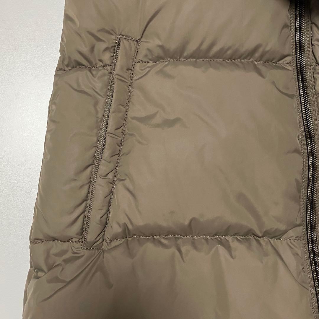 【値下中】DUVETICA　ARWEN　カーキ　ダウンジャケット　38
