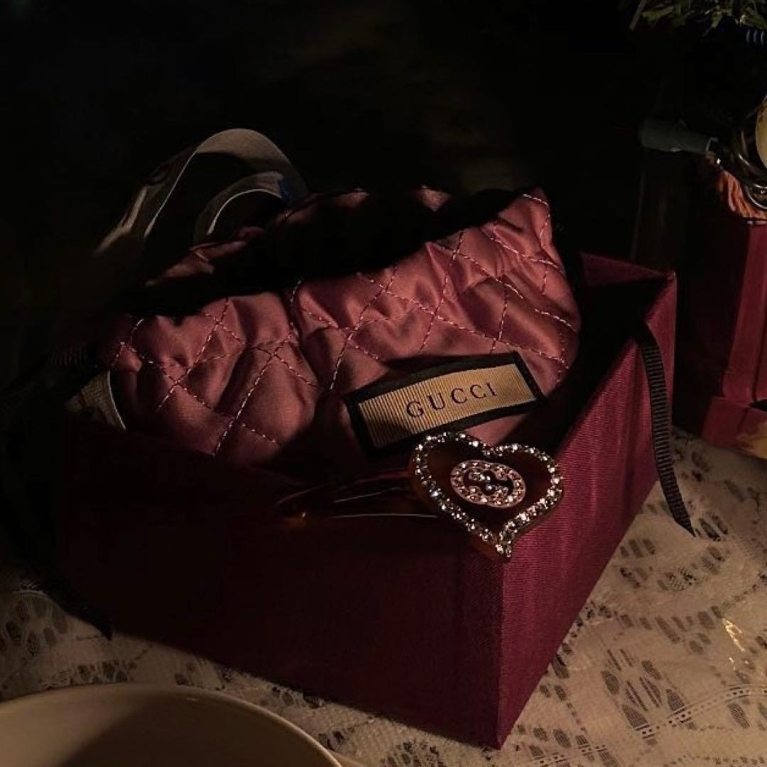 GUCCI インターロッキングG ハート ヘアクリップ　ヘアピン　ブラウン