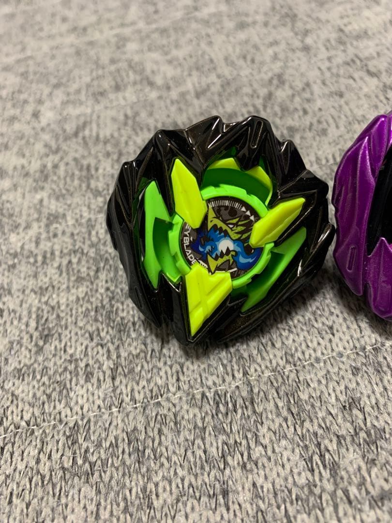 BEYBLADE X カラーチョイスブースター含むレアベイ4点　未使用品