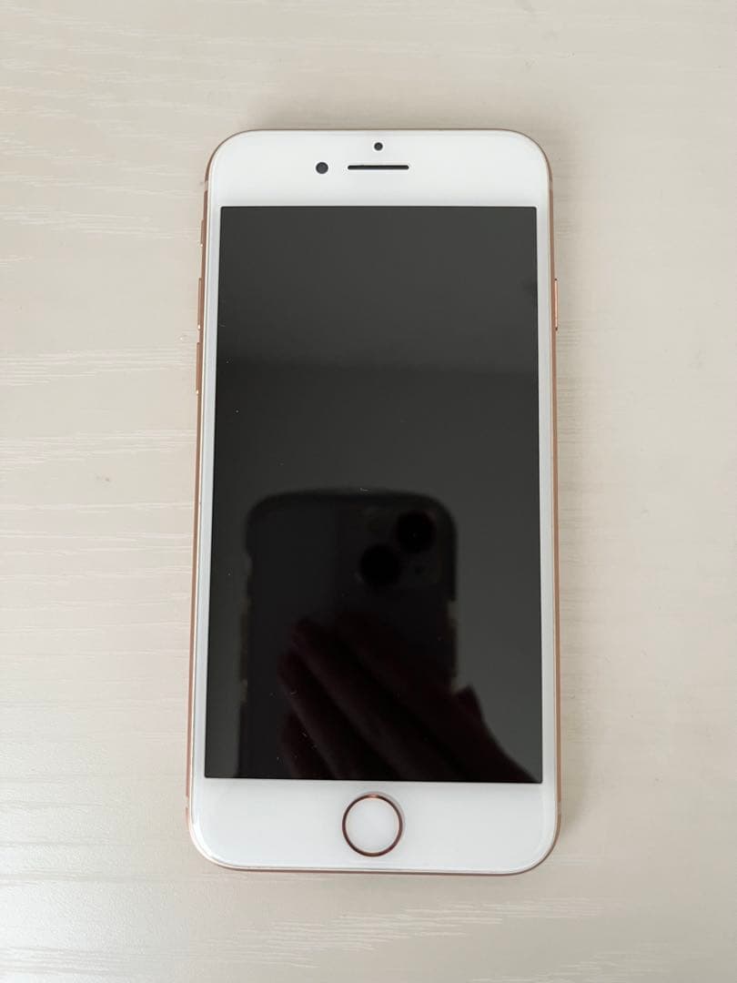 S*）様 Apple iPhone 8 64GBゴールド本体