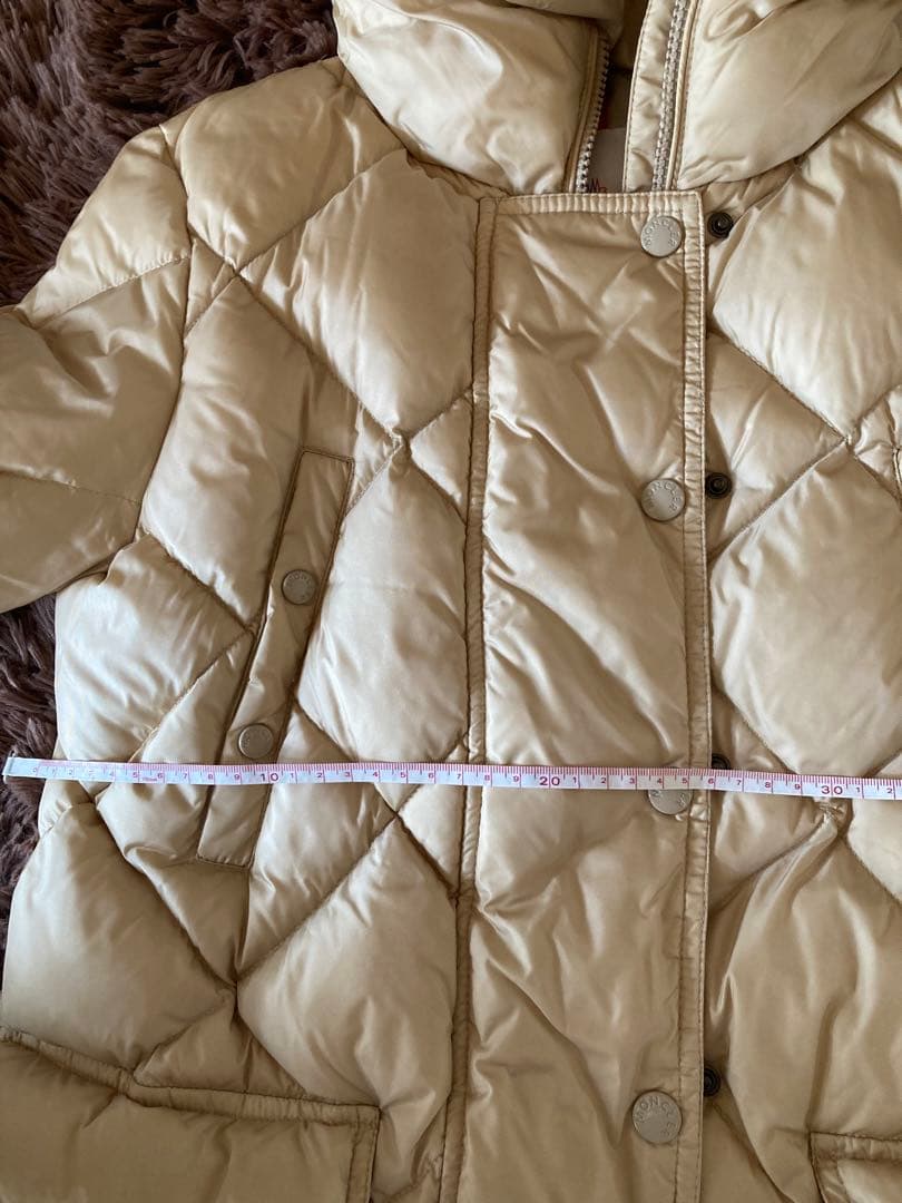 MONCLER ベージュ キルティングダウンコート