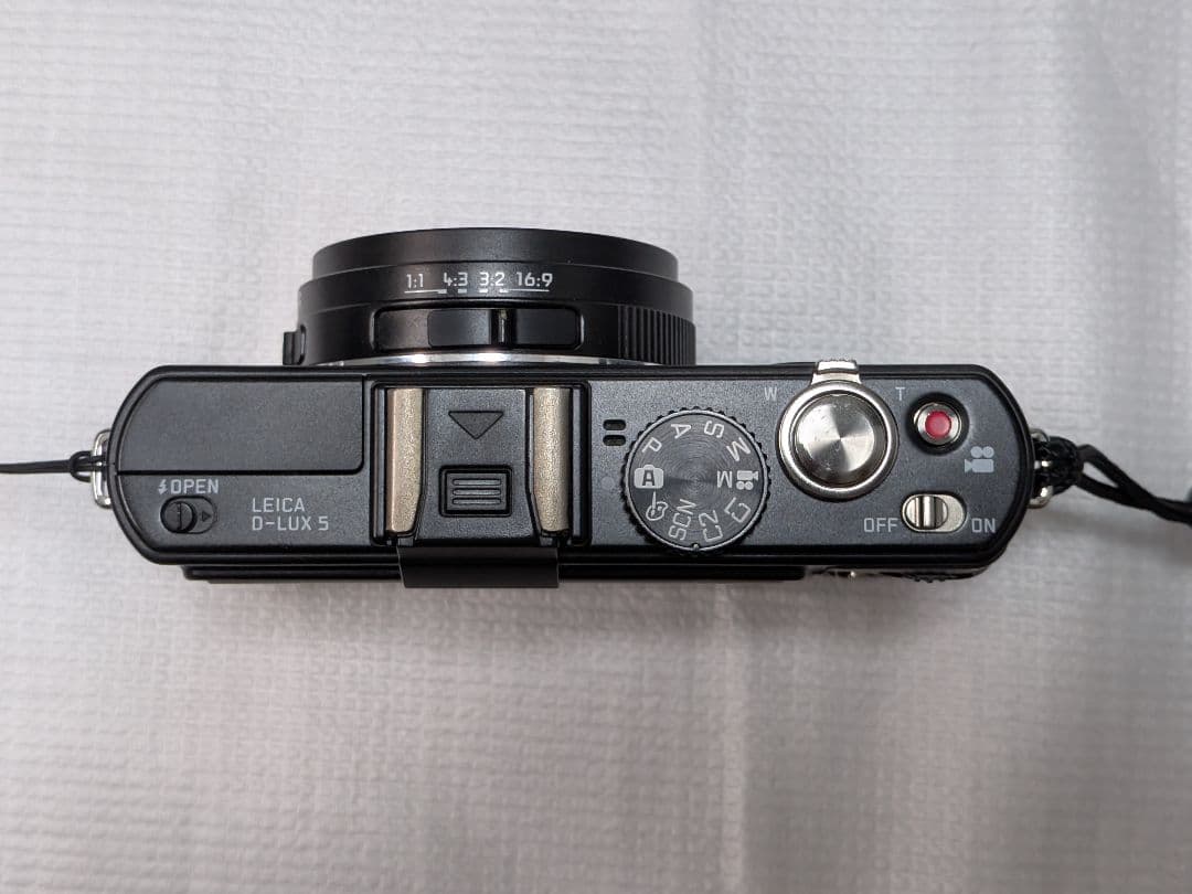Leica D-LUX 5 コンパクトデジタルカメラ 黒