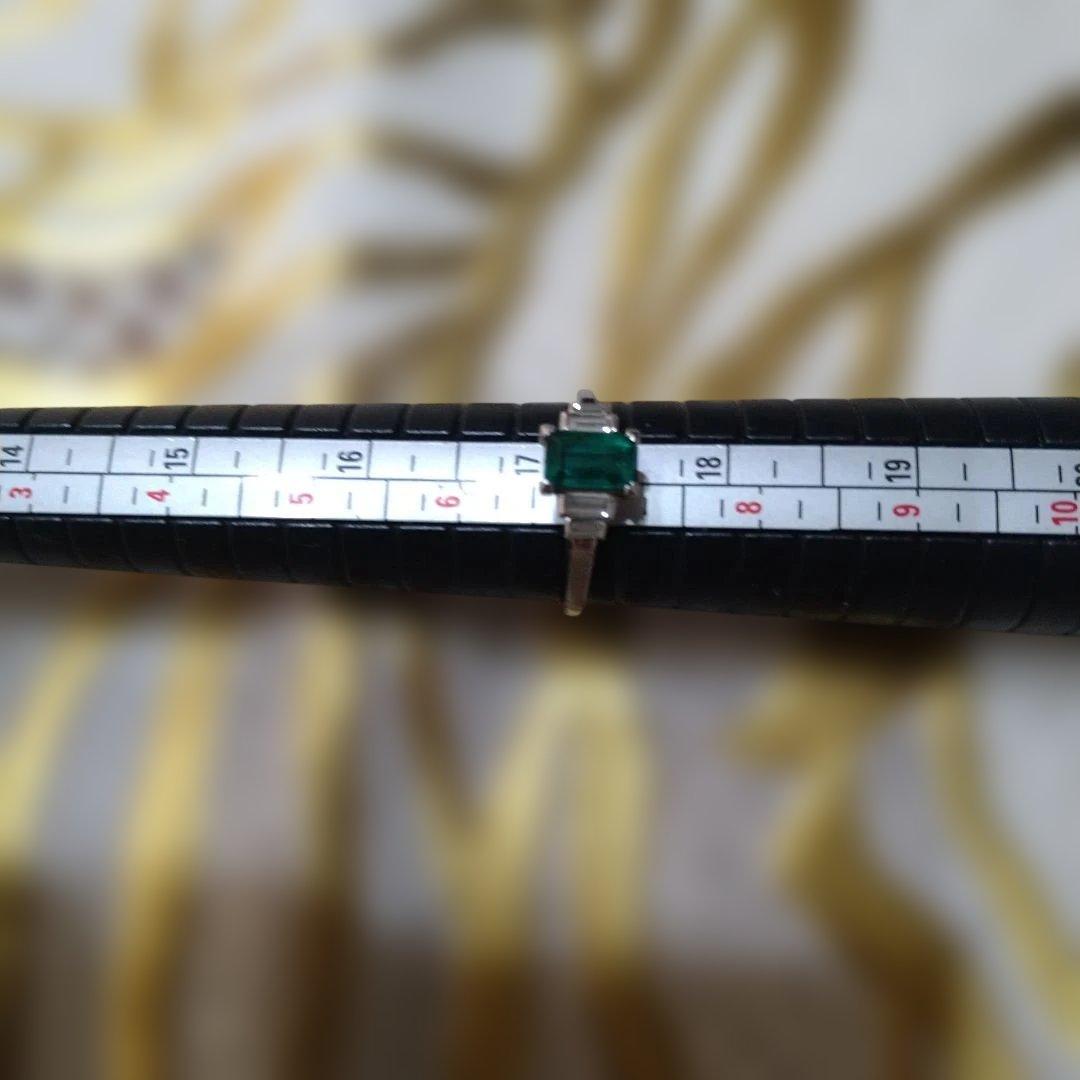 エメラルド付ダイヤモンドージュエリーセット、ブローチ、帯留め、指輪