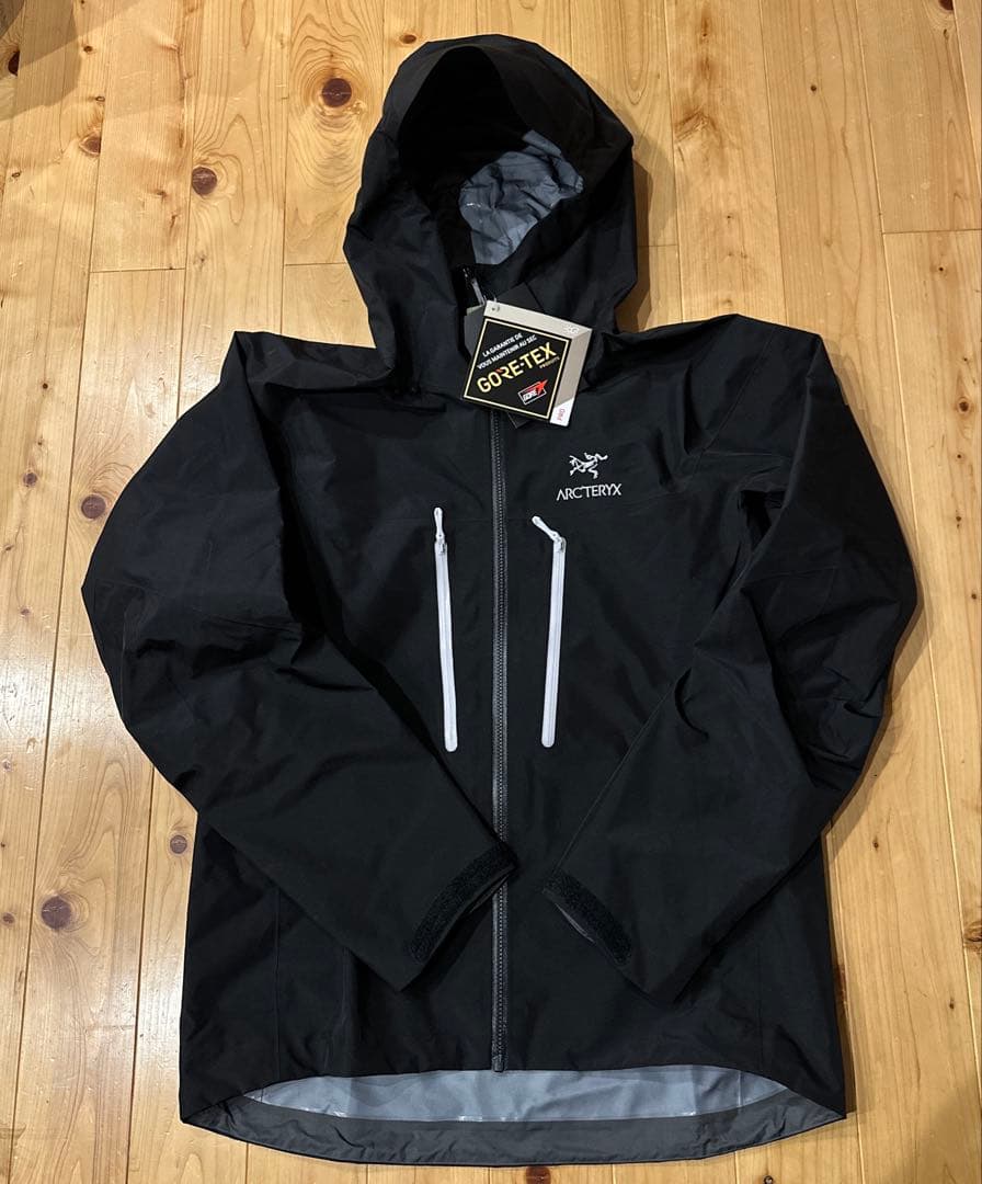 【あんしん鑑定】Arc'teryxアルファSVオルカ