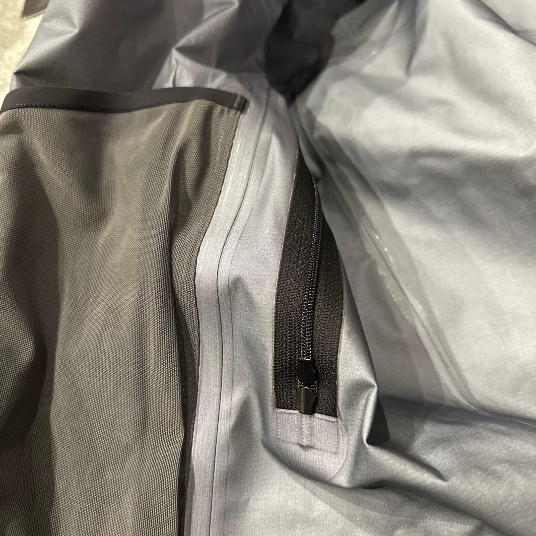 【あんしん鑑定】Arc'teryxアルファSVオルカ