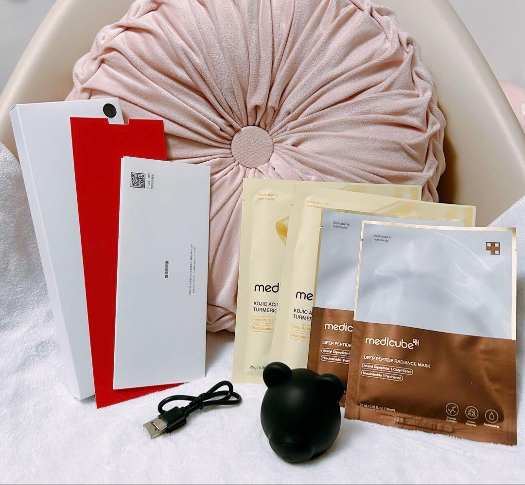 おまけ付き♥️ メディキューブ AGE-R ブースタープロ　美顔器