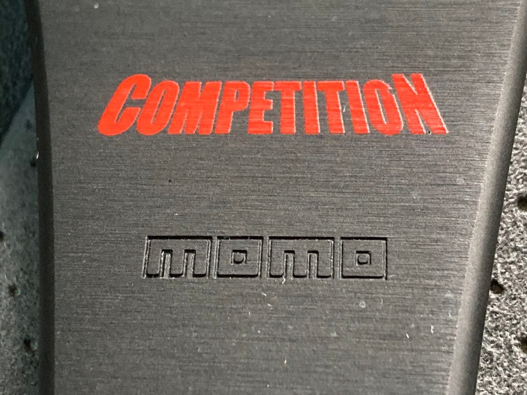 MOMO ステアリングホイール C-71 350mmコンペティション極上品