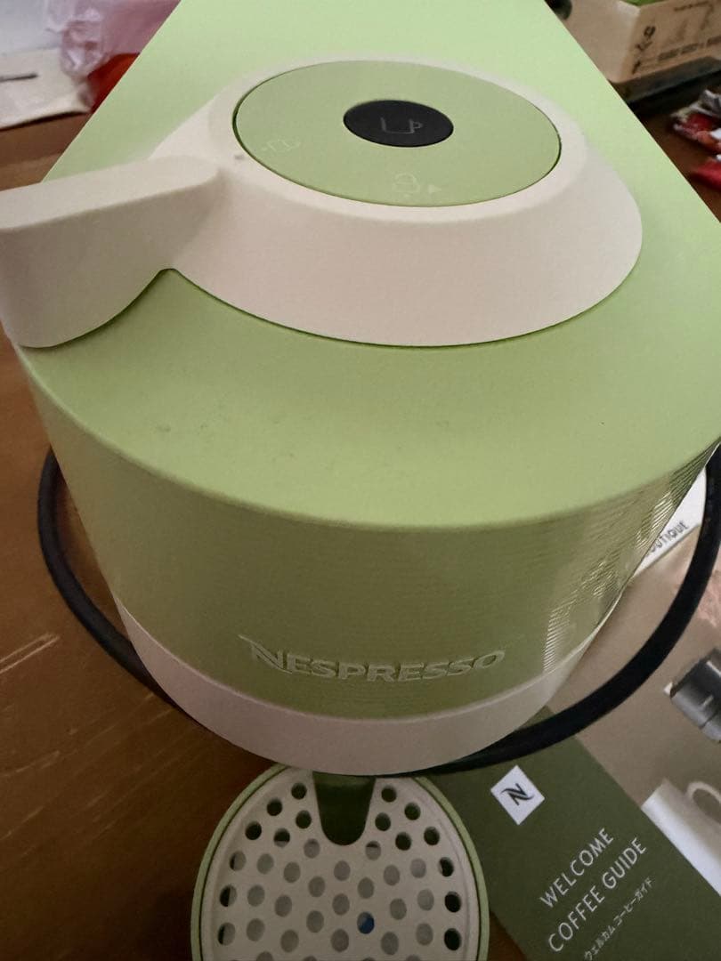 ⭐︎オリさん⭐︎ 2025年　限定カラー　ピスタチオ　　ネスプレッソ