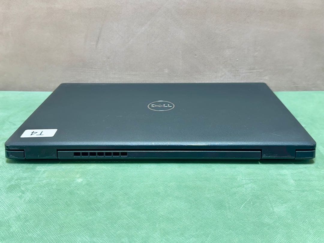 Windowsノート本体 DELL Latitude 3520 Core i5 8GB 256GB