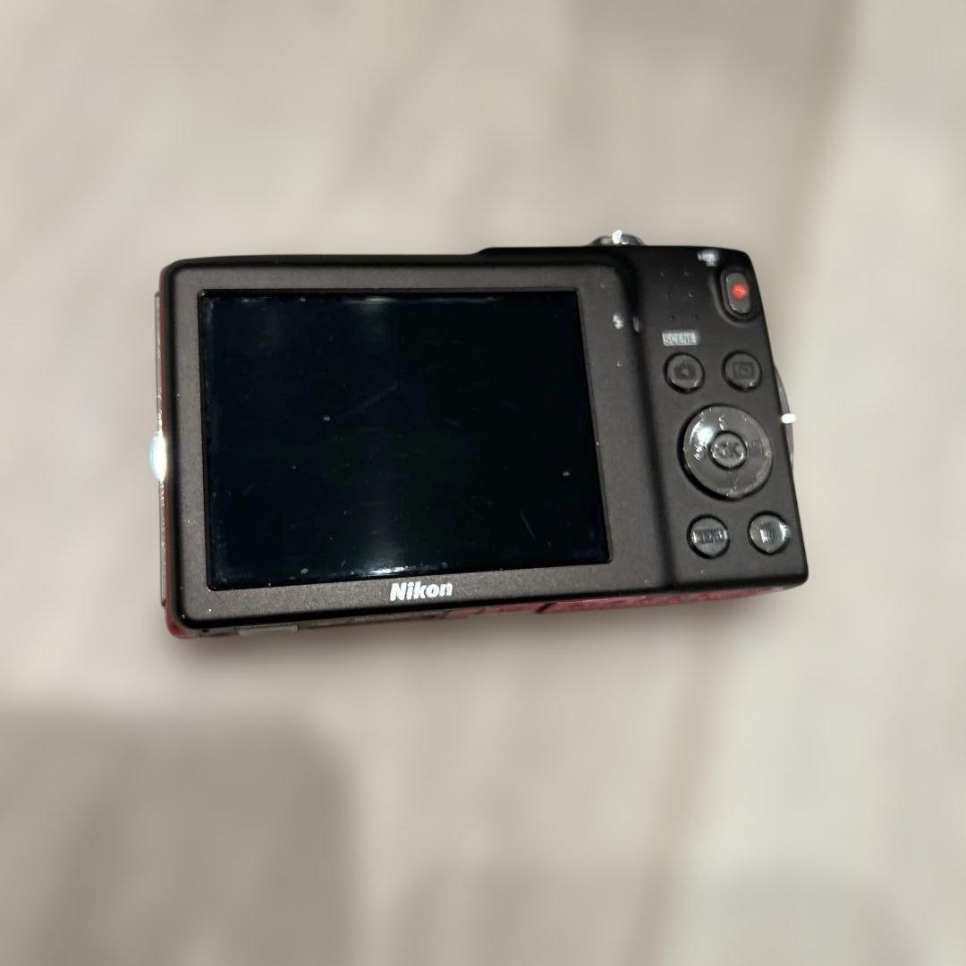 Nikon COOLPIX デジカメ　ピンク